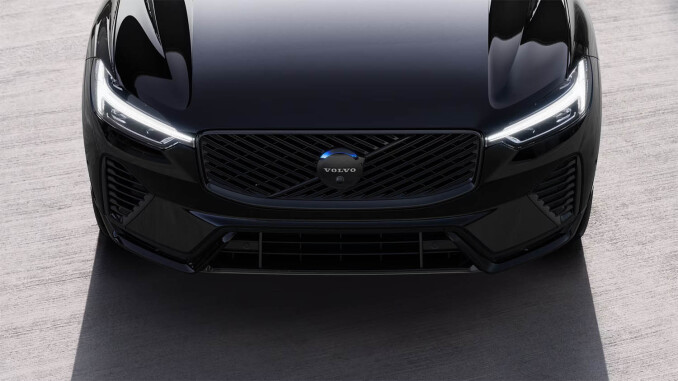 Volvo XC60 2.0 T6 [350] Plug-in Hybrid Plus Black Ed 5dr AWD Gtron [NI] Estate - Image 5